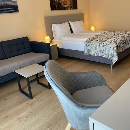 Parklake Home Клуж-Напока Екстериор снимка