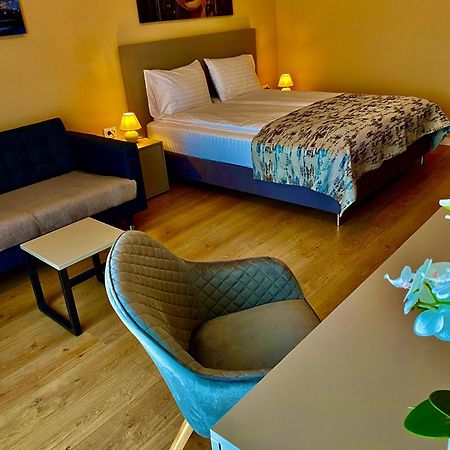 Parklake Home Клуж-Напока Екстериор снимка