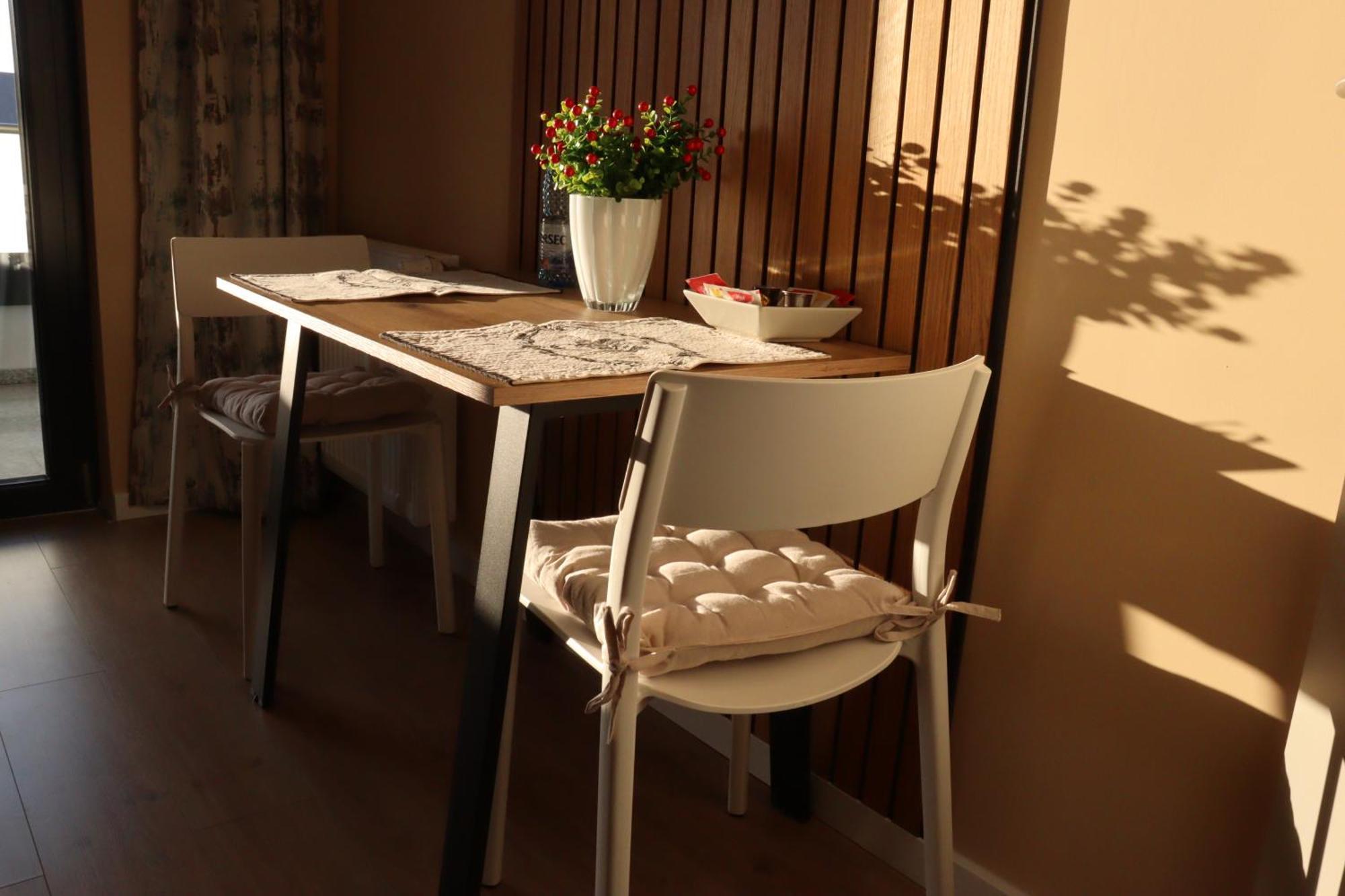 Parklake Home Клуж-Напока Екстериор снимка